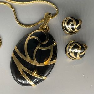 Vintage Monet Pendant Necklace with Clip on Earrings Set